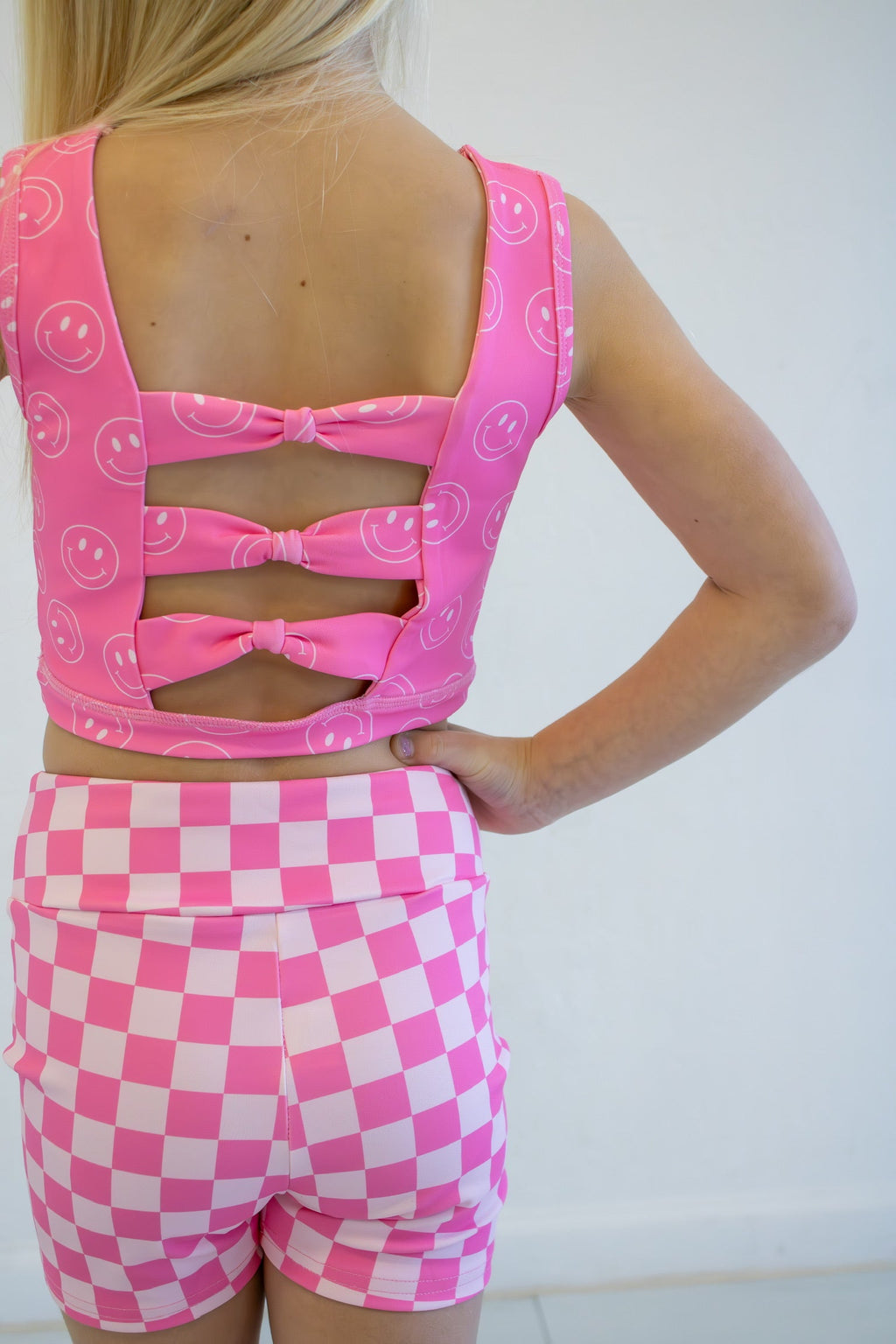 Pretty in motion- bubblegum check 2 piece set